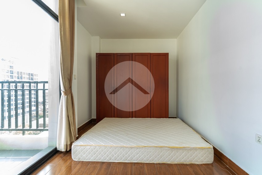 3 Bedroom Serviced Apartment  For Rent - Tonle Bassac, Phnom Penh