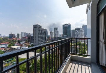 3 Bedroom Serviced Apartment  For Rent - Tonle Bassac, Phnom Penh thumbnail