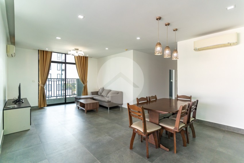 3 Bedroom Serviced Apartment  For Rent - Tonle Bassac, Phnom Penh