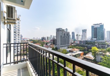 3 Bedroom Serviced Apartment  For Rent - Tonle Bassac, Phnom Penh thumbnail