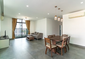 3 Bedroom Serviced Apartment  For Rent - Tonle Bassac, Phnom Penh thumbnail