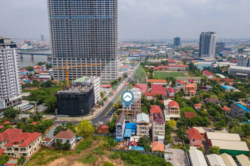 336 Sqm Commercial Space For Rent - Chroy Changvar, Phnom Penh