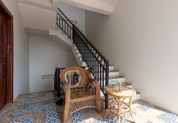 11 Bedroom Guesthouse For Rent - Slor Kram, Siem Reap thumbnail