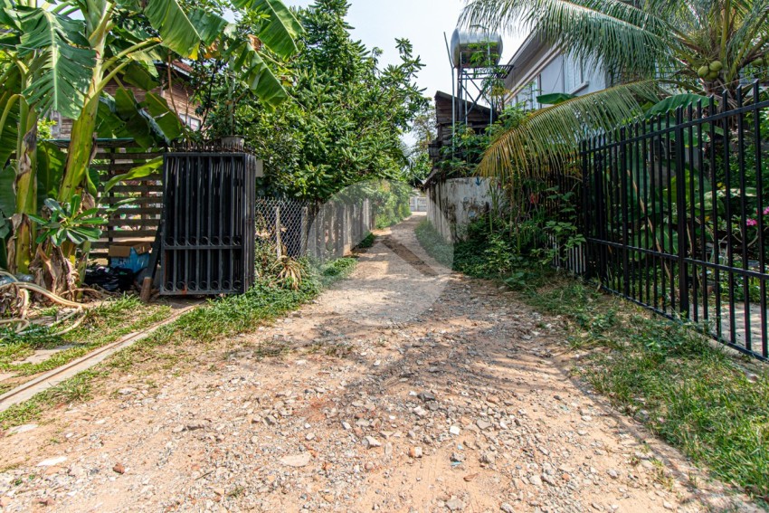 11 Bedroom Guesthouse For Rent - Slor Kram, Siem Reap