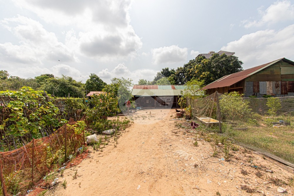 1,304 Sqm Residential Land For Sale - Svay Dangkum, Siem Reap - Image 3