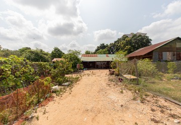 1,304 Sqm Residential Land For Sale - Svay Dangkum, Siem Reap thumbnail