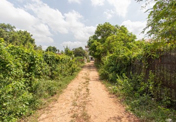 1,304 Sqm Residential Land For Sale - Svay Dangkum, Siem Reap thumbnail