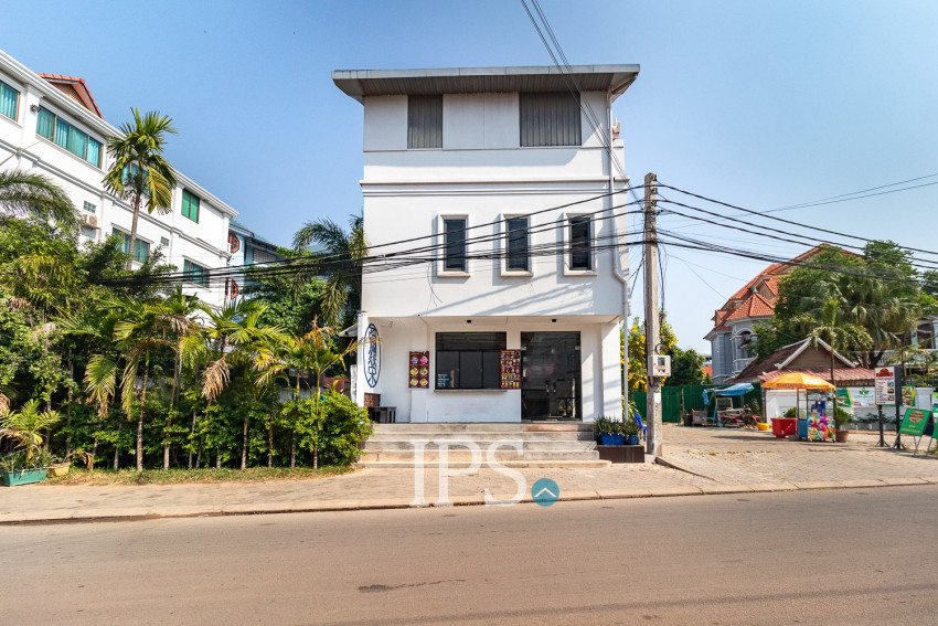 3 Bedroom Shophouse For Rent - Svay Dangkum, Siem Reap