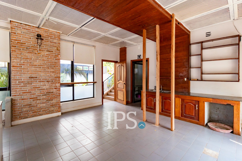 3 Bedroom Shophouse For Rent - Svay Dangkum, Siem Reap