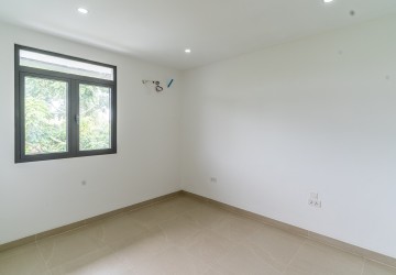 4 Bedroom Luxury Townhouse Type M For Sale - Veal Sbov, Phnom Penh thumbnail