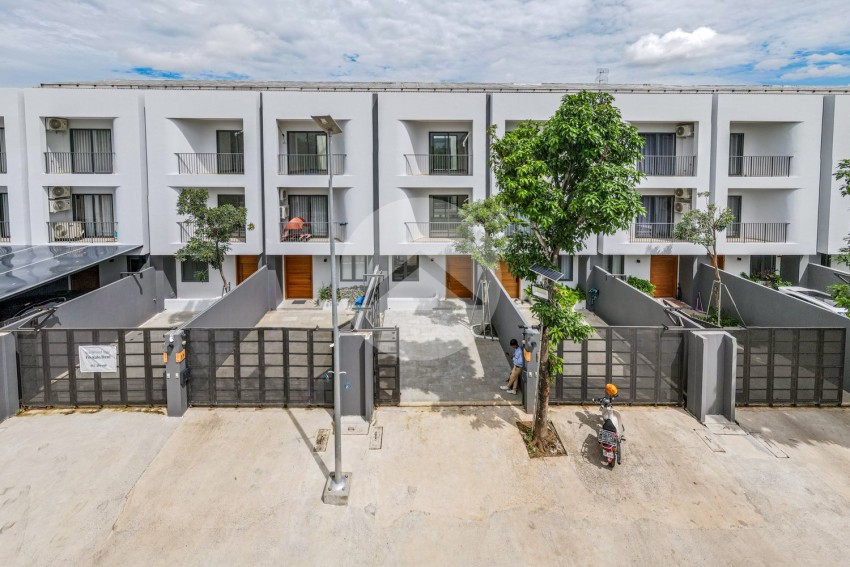 4 Bedroom Luxury Townhouse Type M For Sale - Veal Sbov, Phnom Penh