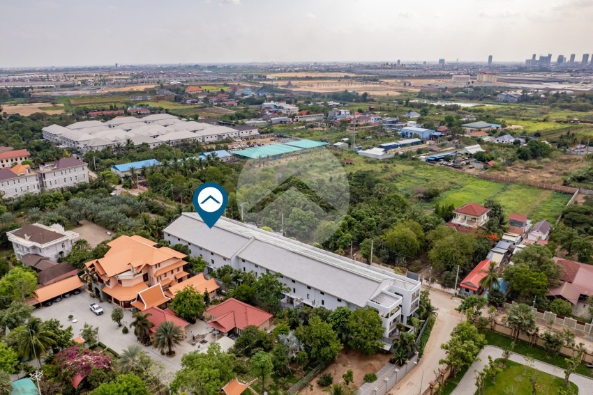4 Bedroom Luxury Townhouse Middle Unit Type L For Sale in Veal Sbov, Phnom Penh