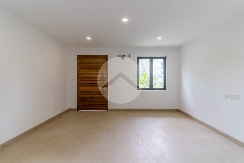 4 Bedroom Luxury Townhouse Middle Unit Type M For Sale in Veal Sbov, Phnom Penh