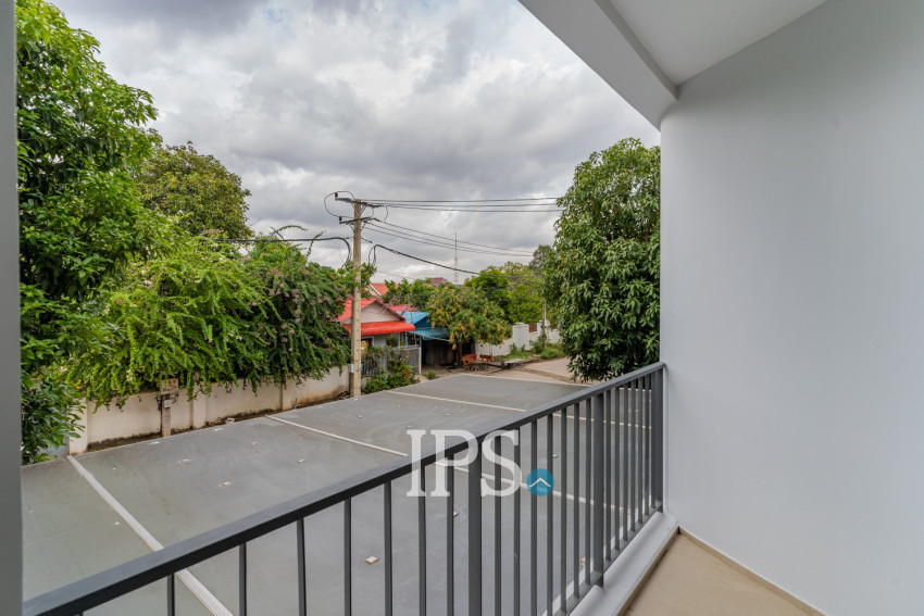 7 Bedroom Luxury Corner Villa For Sale - Veal Sbov, Phnom Penh