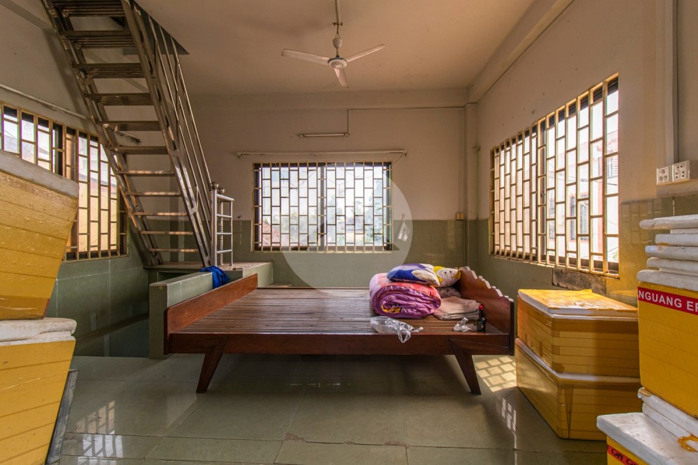 66 Sqm Shop For Sale - National Road 6, Slor Kram, Siem Reap - Image 6