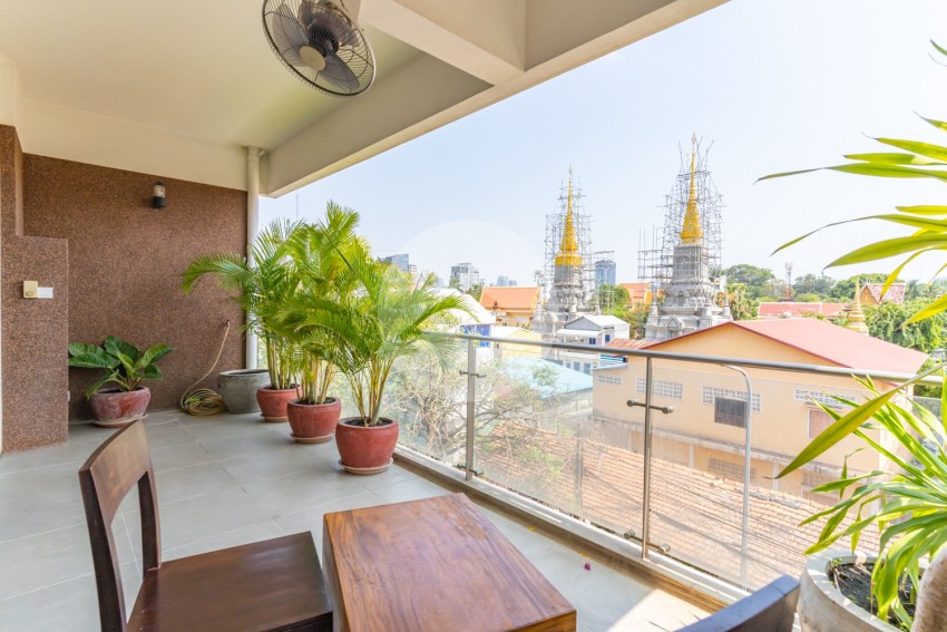 2 Bedroom Serviced Apartment For Rent - Chakto Mukh, Phnom Penh