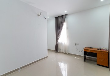 4 Bedroom Link House For Sale - Borey Orkide The Greenery City, Chroy Changvar, Phnom Penh thumbnail