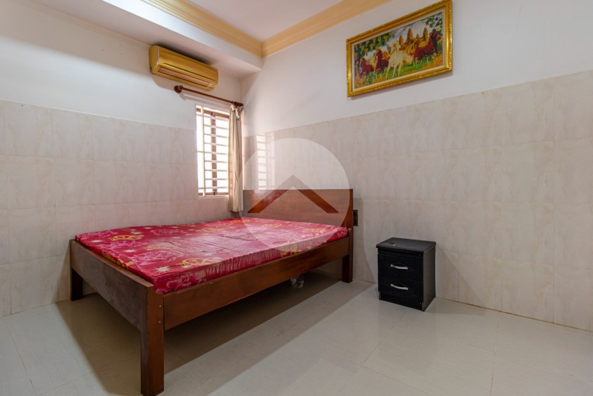 9 Bedroom Guesthouse For Rent - Svay Dangkum, Siem Reap