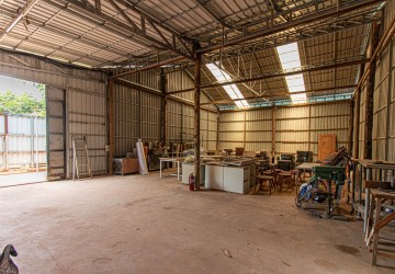 800 Sqm Warehouse For Rent - Slor Kram, Siem Reap thumbnail