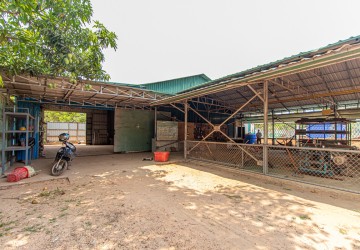800 Sqm Warehouse For Rent - Slor Kram, Siem Reap thumbnail