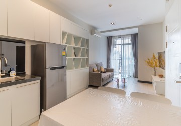 1 Bedroom Condo For Rent - BKK1, Phnom Penh thumbnail