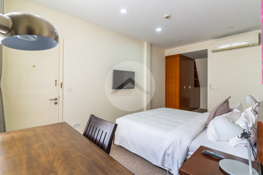 4 Bedroom Serviced Apartment For Rent - Wat Phnom, Phnom Penh