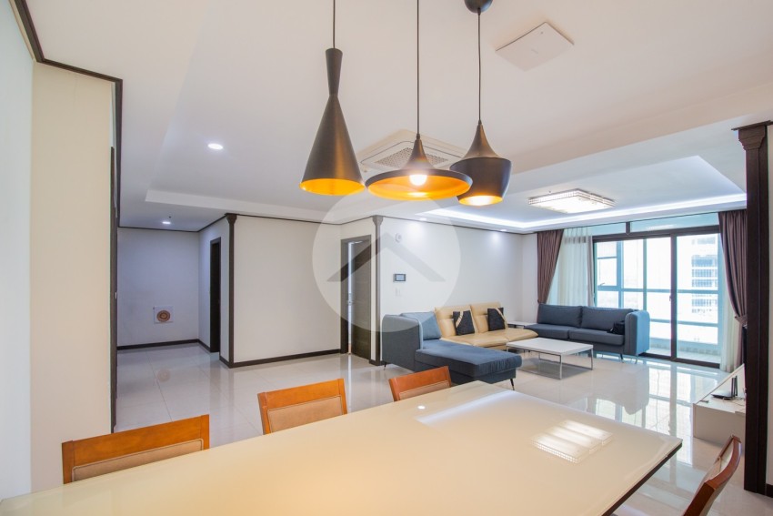 12th Floor 3 Bedroom Apartment For Sale - DeCastle Royal, BKK1,  Phnom Penh