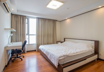 12th Floor 3 Bedroom Apartment For Sale - DeCastle Royal, BKK1,  Phnom Penh thumbnail