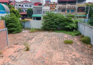 2,400 Sqm Commercial Land For Rent - Boeung Kak 2, Phnom Penh thumbnail