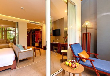 12 Room Hotel For Sale - Boeung Kak 2, Phnom Penh thumbnail