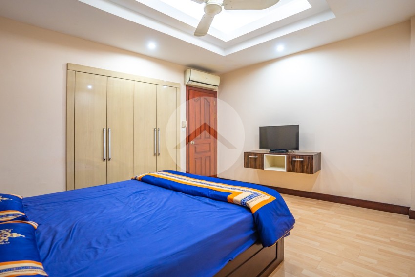 2 Bedroom Serviced Apartment For Rent - BKK1, Phnom Penh