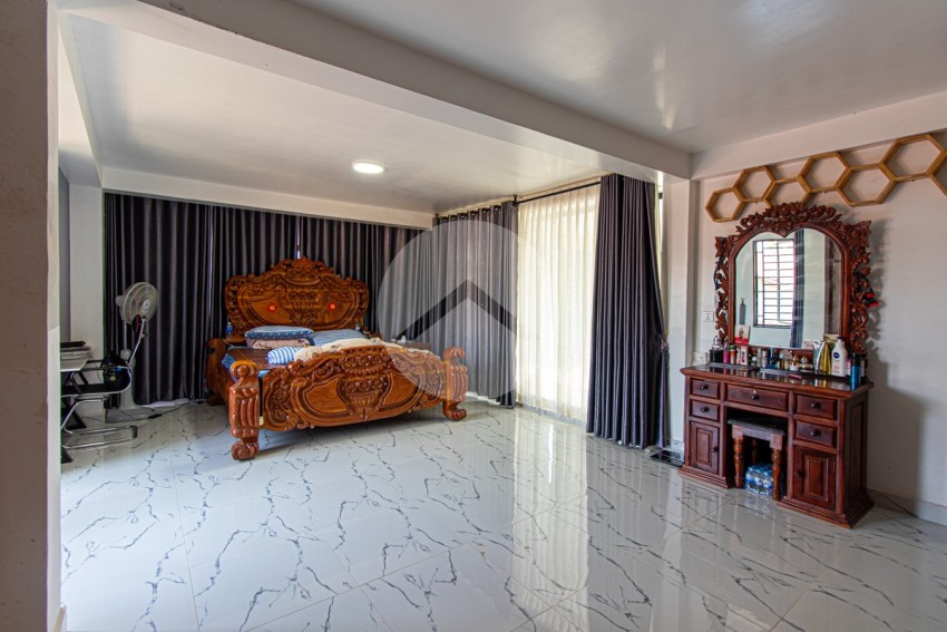 2 Bedroom Shophouse For Rent - Slor Kram, Siem Reap