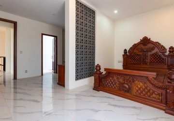 3 Bedroom Villa For Sale - Chreav, Siem Reap thumbnail