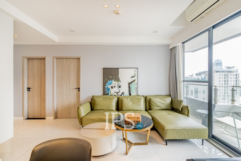 2 Bedroom Serviced Apartment For Rent - BKK1, Phnom Penh - Image 4