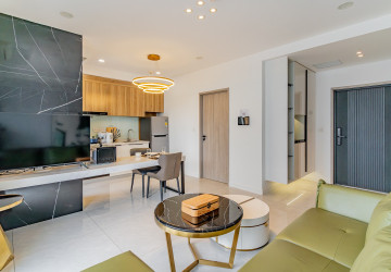 2 Bedroom Serviced Apartment For Rent - BKK1, Phnom Penh thumbnail