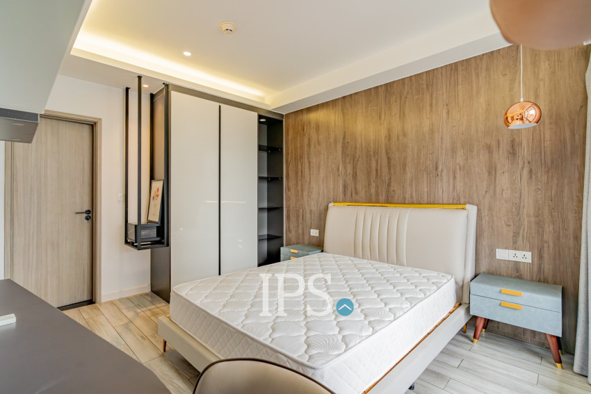 2 Bedroom Serviced Apartment For Rent - BKK1, Phnom Penh