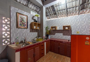 3 Bedroom Wooden House For Sale - Sala Kamreuk, Siem Reap thumbnail