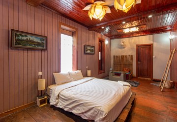 3 Bedroom Wooden House For Sale - Sala Kamreuk, Siem Reap thumbnail