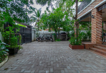 2 Bedroom Apartment For Rent - Svay Dangkum, Siem Reap thumbnail