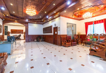 2 Bedroom Apartment For Rent - Svay Dangkum, Siem Reap thumbnail