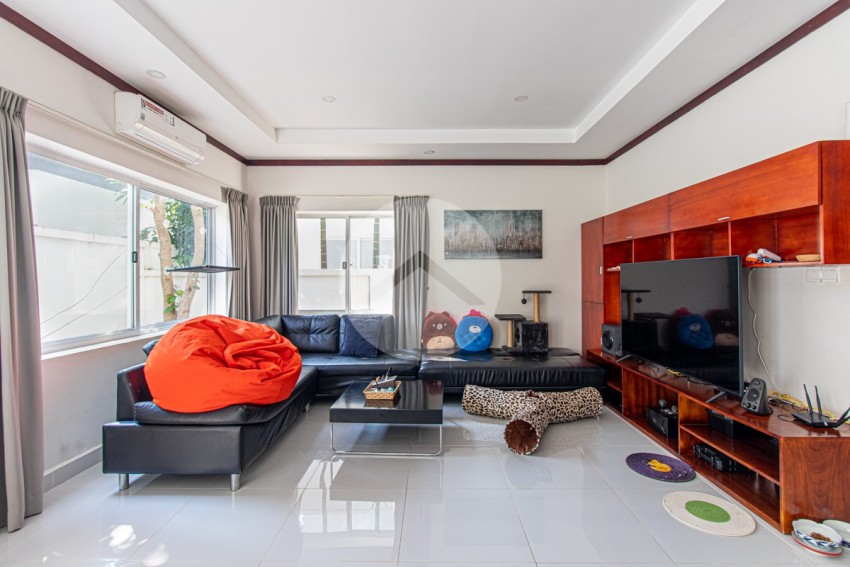 3 Bedroom Villa For Sale - Sra Ngae, Siem Reap