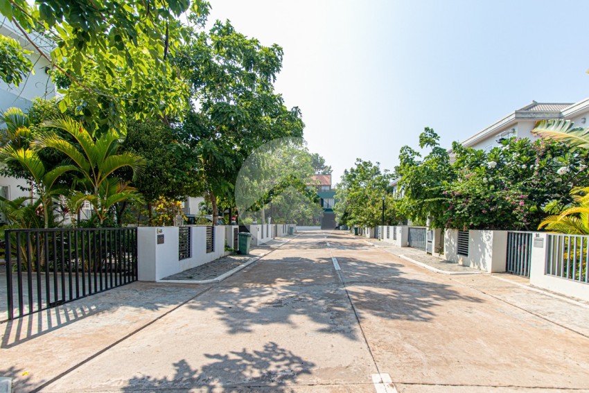 3 Bedroom Villa For Sale - Sra Ngae, Siem Reap