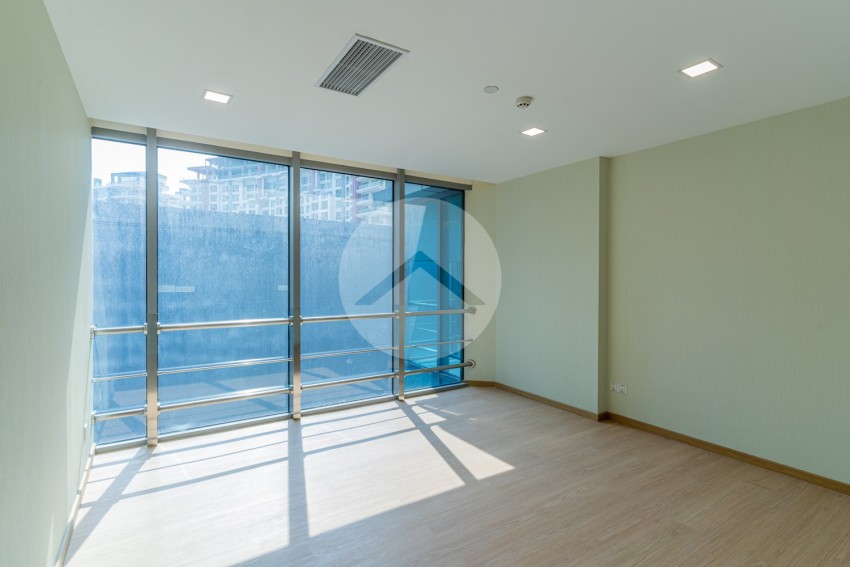 83 Sqm Office Space For Rent - 7 Makara, Phnom Penh