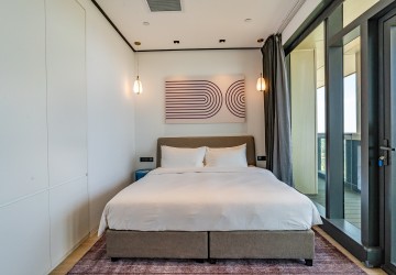 3 Bedroom Serviced Apartment For Rent - Srah Chork, Phnom-Penh thumbnail