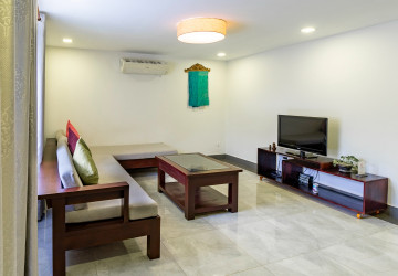 2 Bedroom Apartment For Rent - Slor Kram, Siem Reap thumbnail