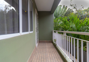 2 Bedroom Apartment For Rent - Slor Kram, Siem Reap thumbnail