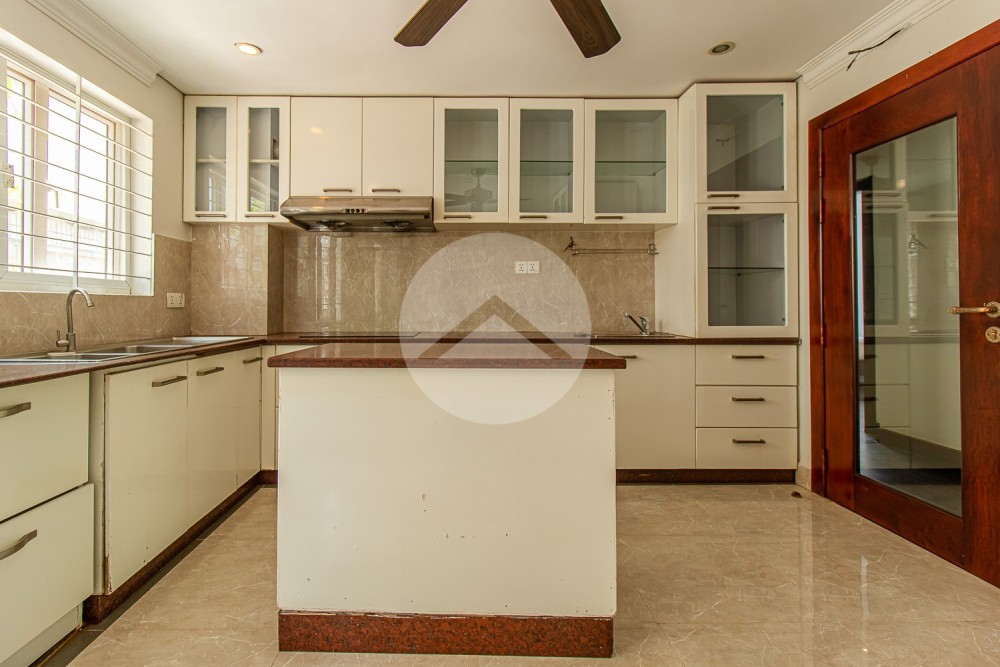 3 Bedroom Apartment For Rent - Slor Kram, Siem Reap - Image 5