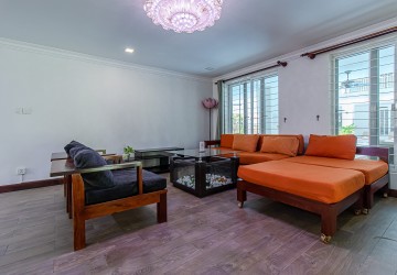 3 Bedroom Apartment For Rent - Slor Kram, Siem Reap thumbnail