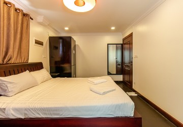 3 Bedroom Apartment For Rent - Slor Kram, Siem Reap thumbnail