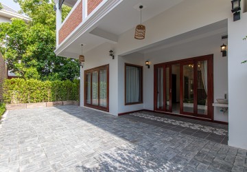 2 Bedroom Apartment For Rent - Slor Kram, Siem Reap thumbnail